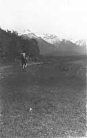 On left of Poulter, heading towards Thomson